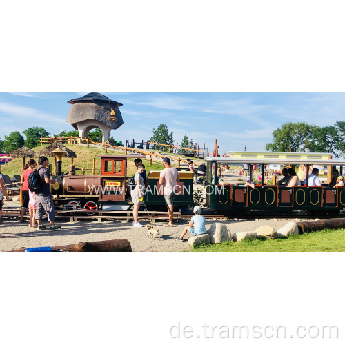 Beliebte Vergnügungspark Eisenbahnbahn